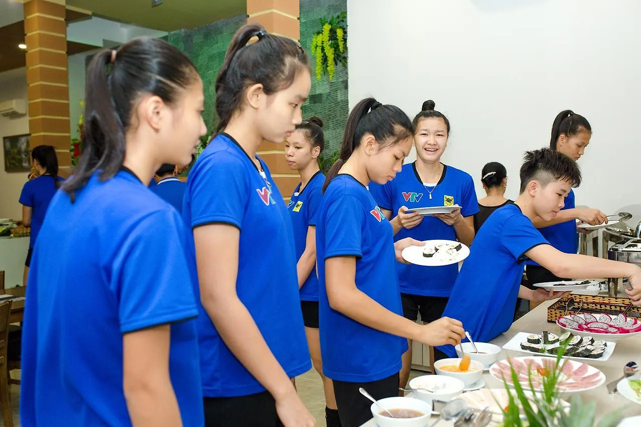 ***  Lucky Hotel Nha Trang Vietnam