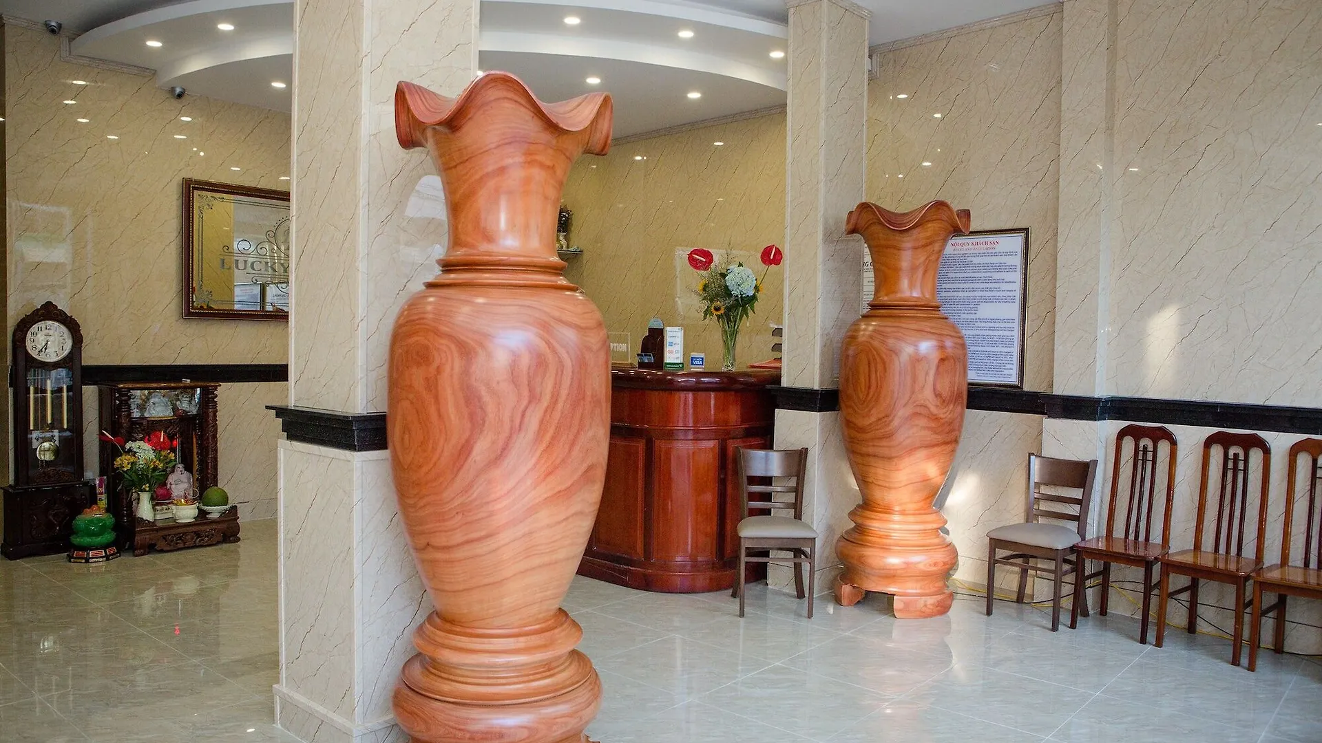 Lucky Hotel Nha Trang